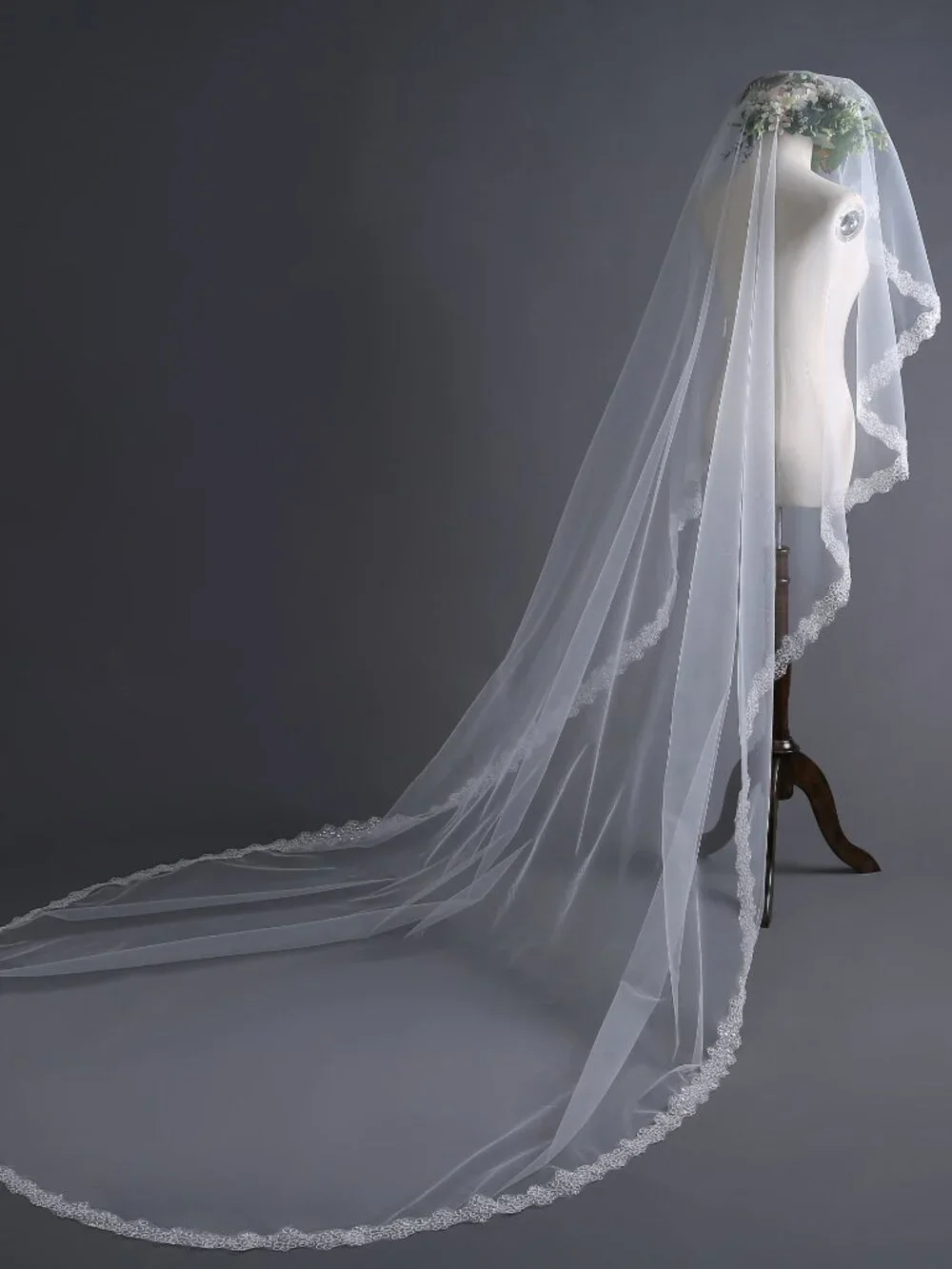 3 Meter Long Cathedral Bridal Veil Sparkly Sequin Lace Edge 118